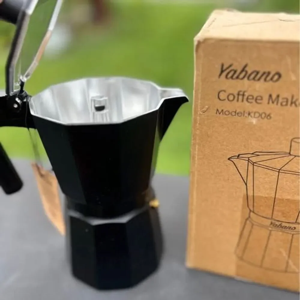 Stovetop espresso for cappuccino or latte coffee maker